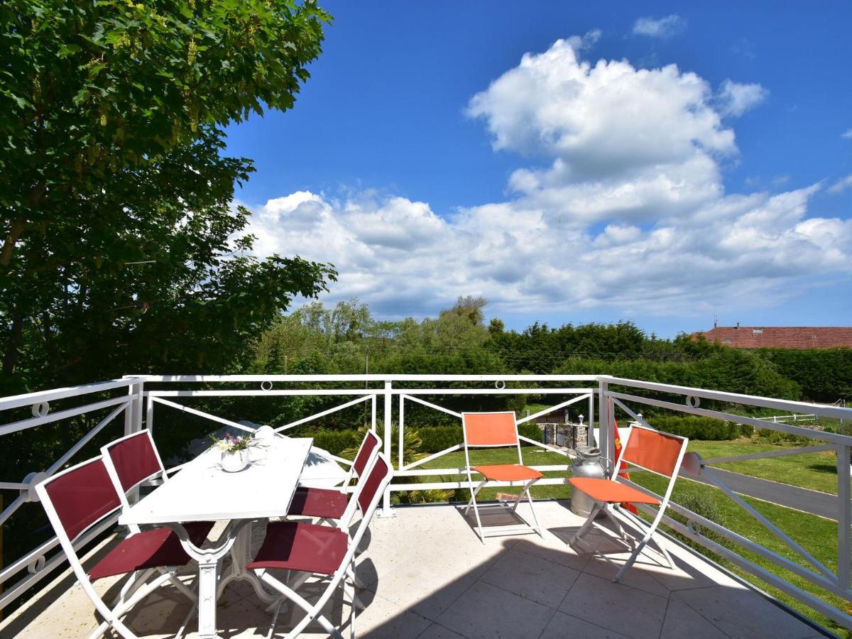 Superb Holiday Home Near The Beach Quinéville Rom bilde