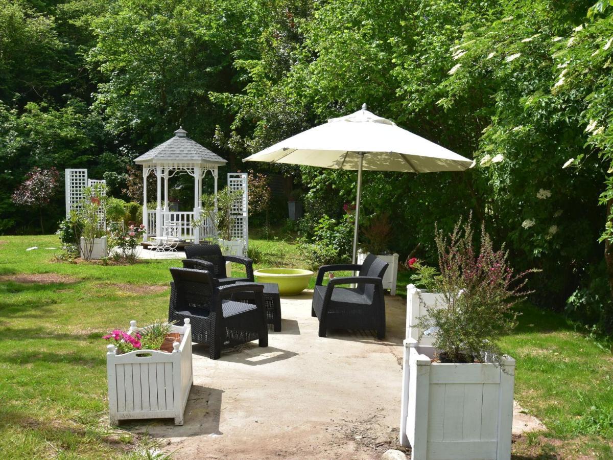 Superb Holiday Home Near The Beach Quinéville Eksteriør bilde