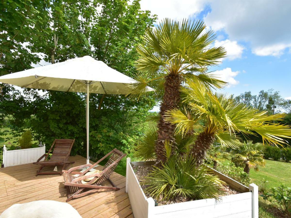 Superb Holiday Home Near The Beach Quinéville Eksteriør bilde